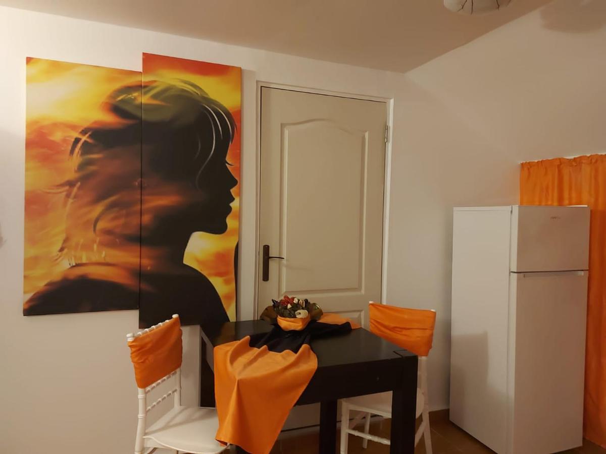 Legend Room Pucioasa Dış mekan fotoğraf